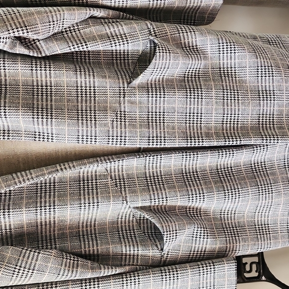 EXPRESS women's houndstooth blazer - Picture 3 of 6